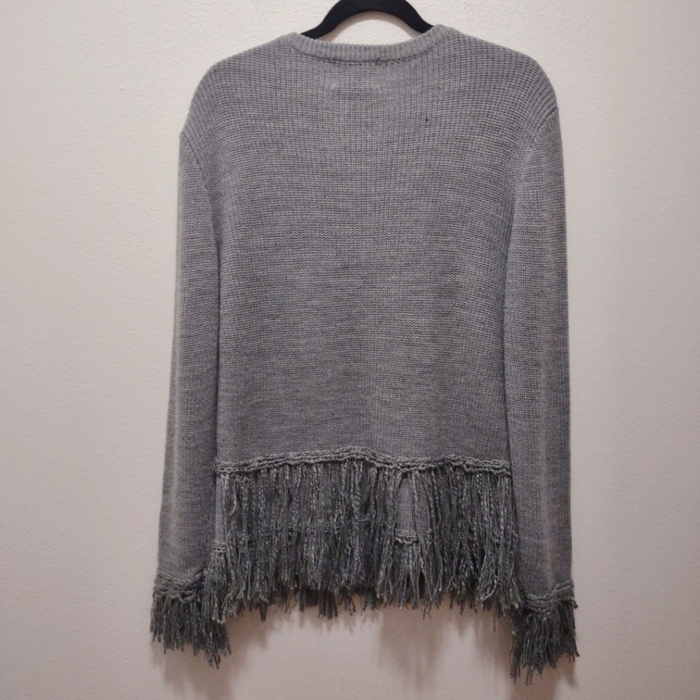 all:row Gray Crew Neck Fringe Bottom Sweater Large - Picture 2 of 6
